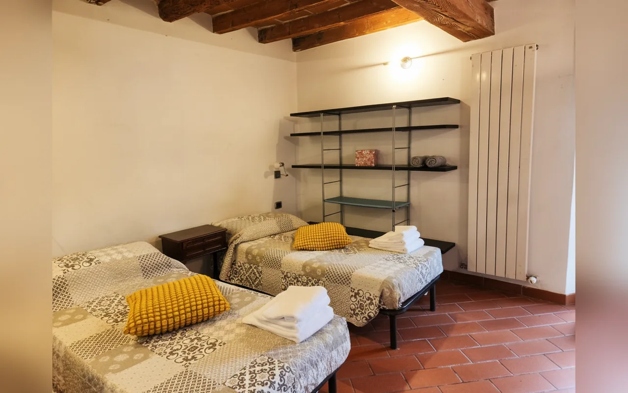 Camera con bagno privato — Florence center, Firenze (Toscana) (foto 16)